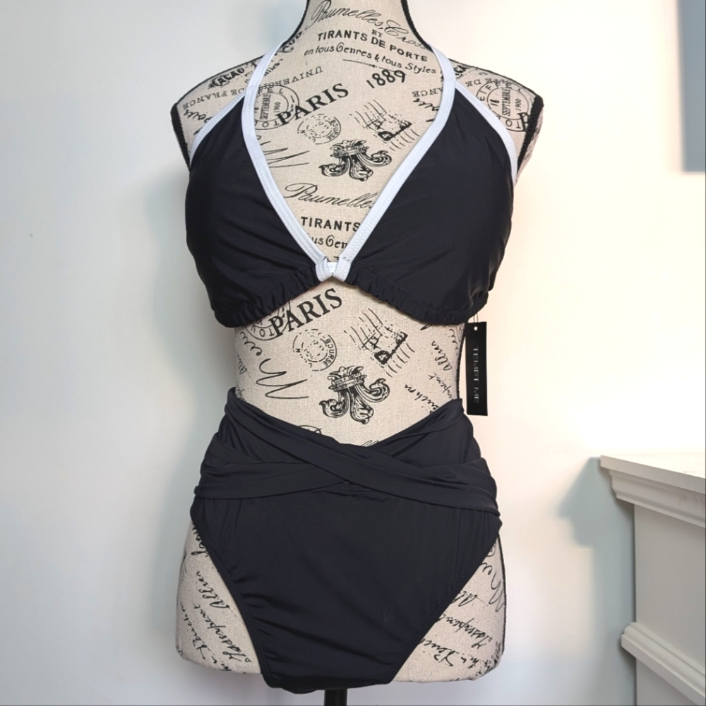 TEMPT ME | Women's Black/White Triangle High Waisted Bikini